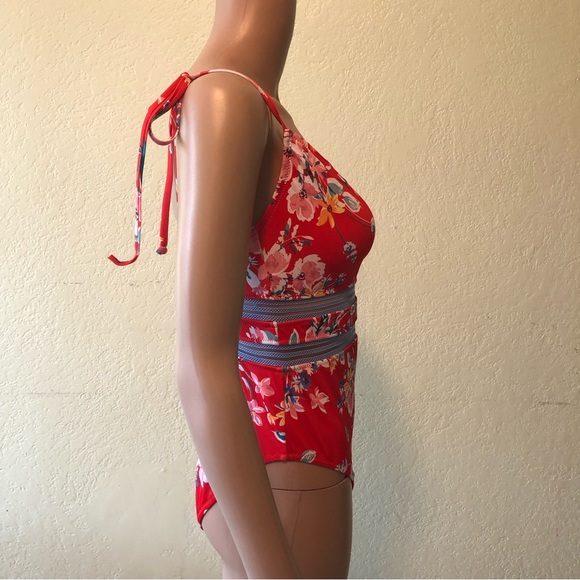 Jessica Simpson Women’s Size M One Piece Swimsuit/Baiting Suit Spaghetti Straps - Picture 3 of 16